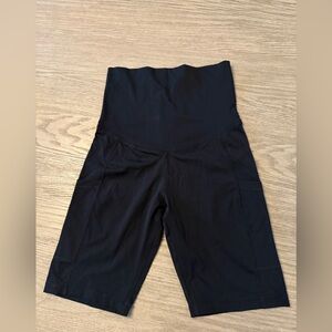 Quince Black High-Waist Bike Shorts